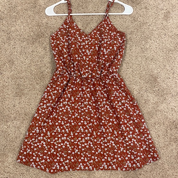 SHEIN High Waist Ditsy Floral Cami Dress - Picture 2 of 4